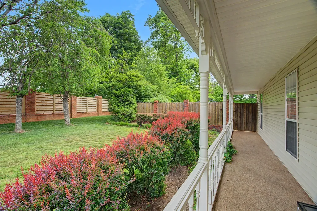 133 Baldridge Drive Cottontown TN 37048