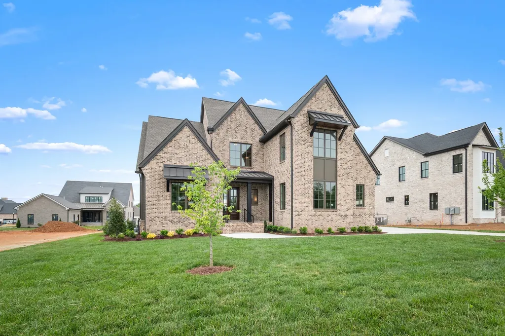 1922 Gene Dixon Drive Murfreesboro TN 37129