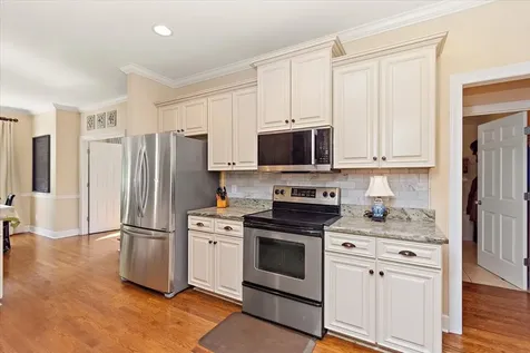 2260 Westwood Drive Murfreesboro TN 37130