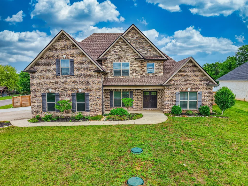 1103 Escalade Court Lascassas TN 37085