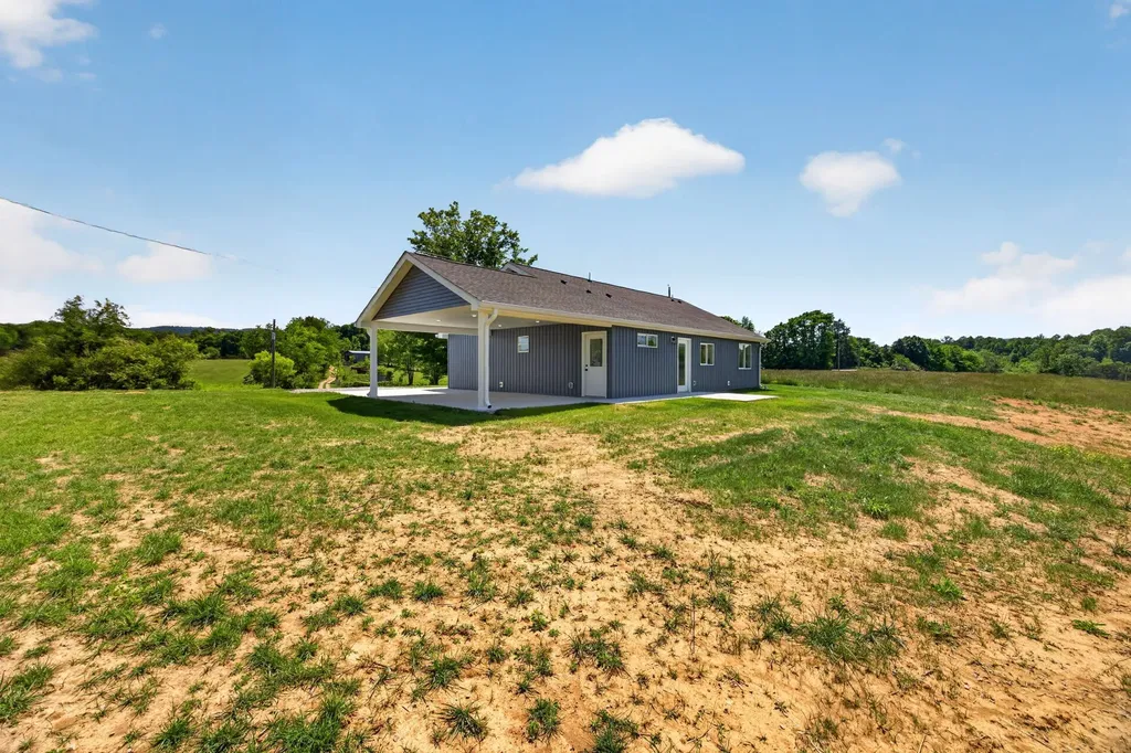 116 Bill Storie Road Byrdstown TN 38549
