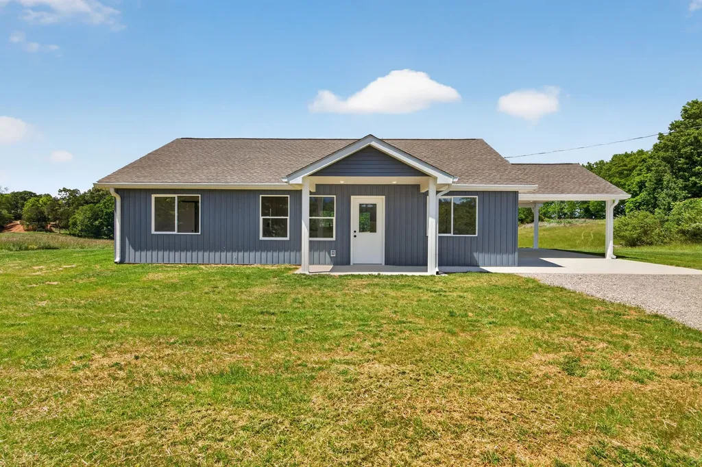 116 Bill Storie Road Byrdstown TN 38549