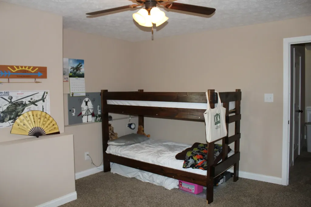 1512 Hattie Lane Clarksville TN 37042