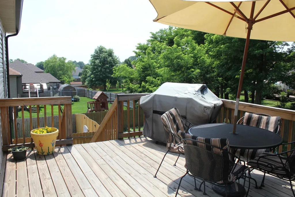 1512 Hattie Lane Clarksville TN 37042