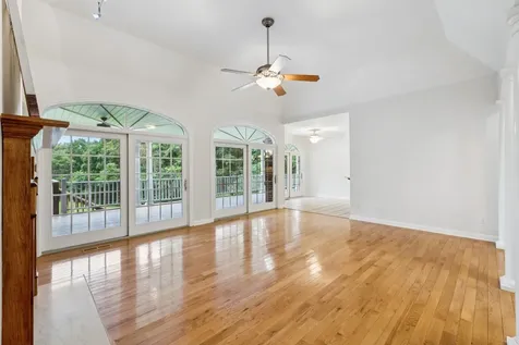 4024 Williamsport Pike Williamsport TN 38487