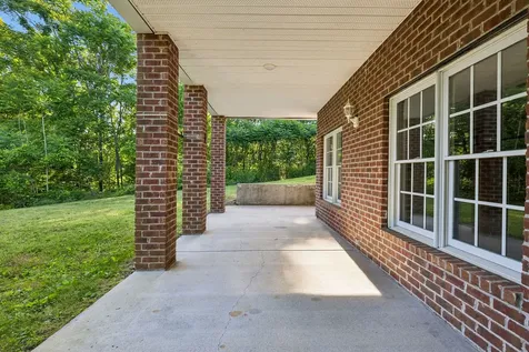 4024 Williamsport Pike Williamsport TN 38487