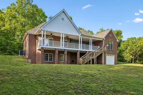 4024 Williamsport Pike Williamsport TN 38487