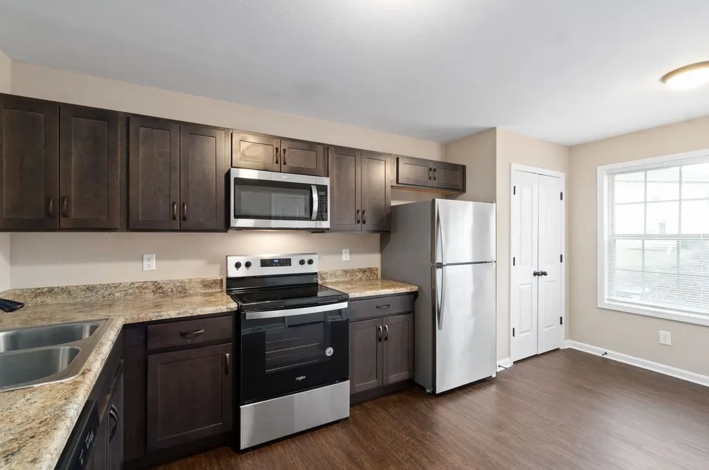 1472 Amberjack Court Clarksville TN 37042