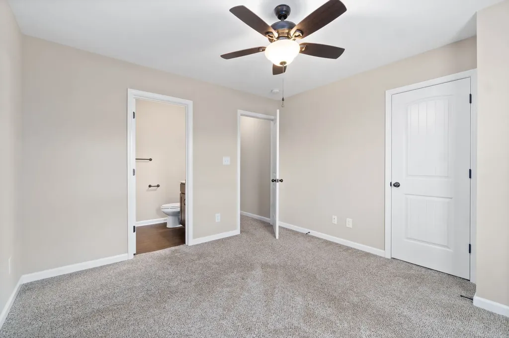 1472 Amberjack Court Clarksville TN 37042