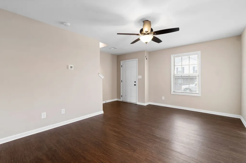 1472 Amberjack Court Clarksville TN 37042