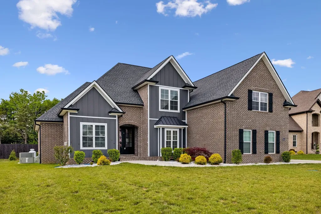 2614 Holly Springs Drive Murfreesboro TN 37128