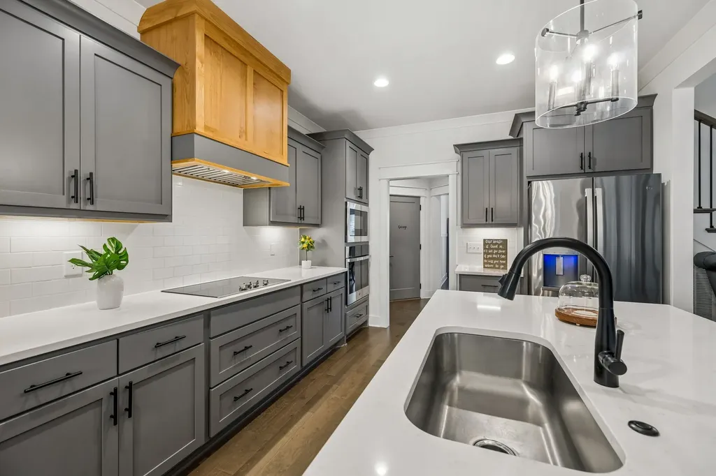 2614 Holly Springs Drive Murfreesboro TN 37128