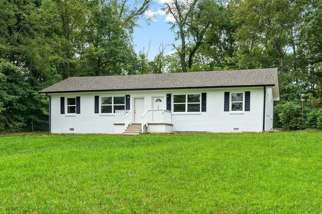 706 Britton Springs Road Clarksville TN 37042