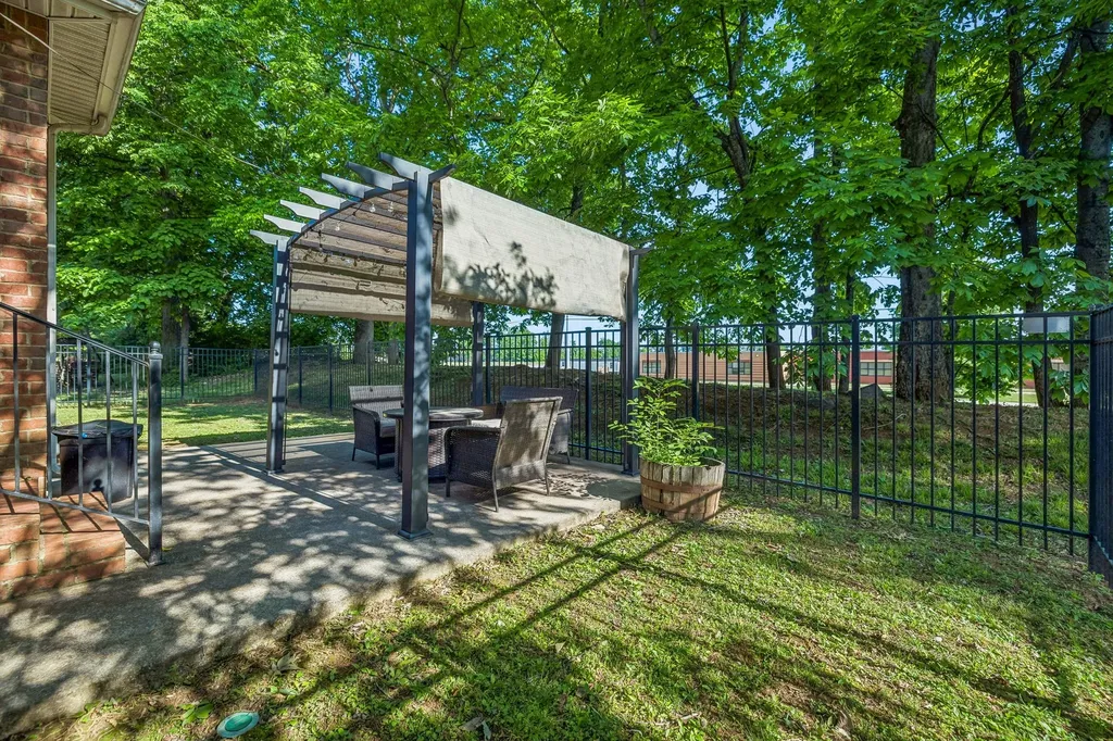 4901 Cally Street Murfreesboro TN 37128