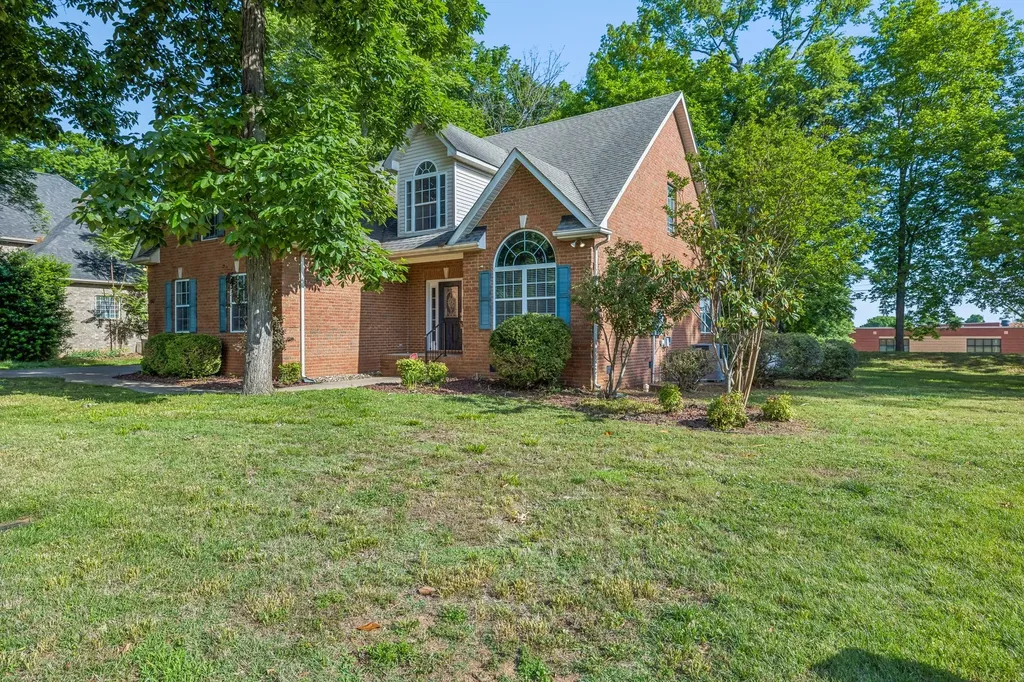 4901 Cally Street Murfreesboro TN 37128