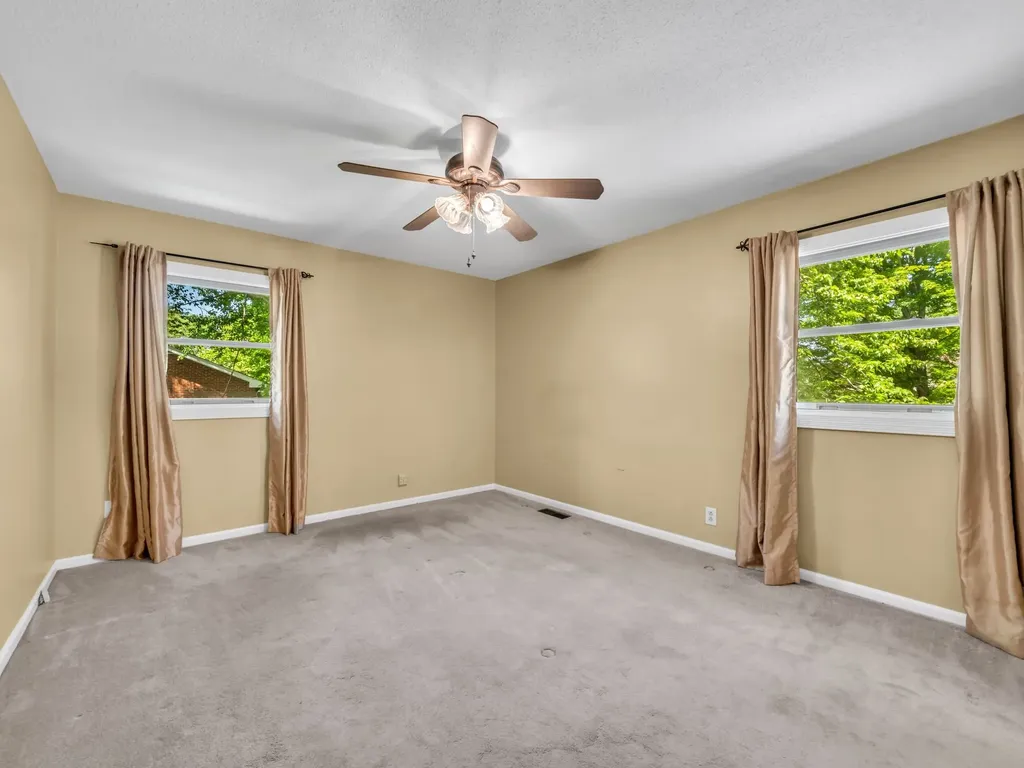 3043 Trough Springs Road Clarksville TN 37043