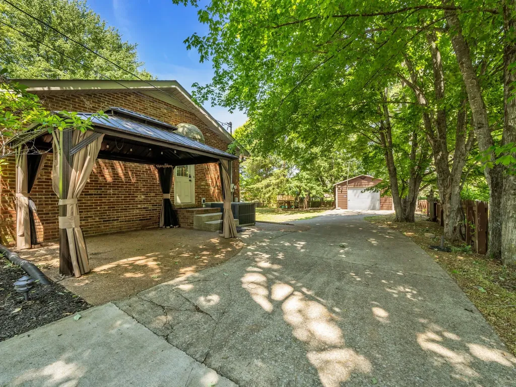 3043 Trough Springs Road Clarksville TN 37043