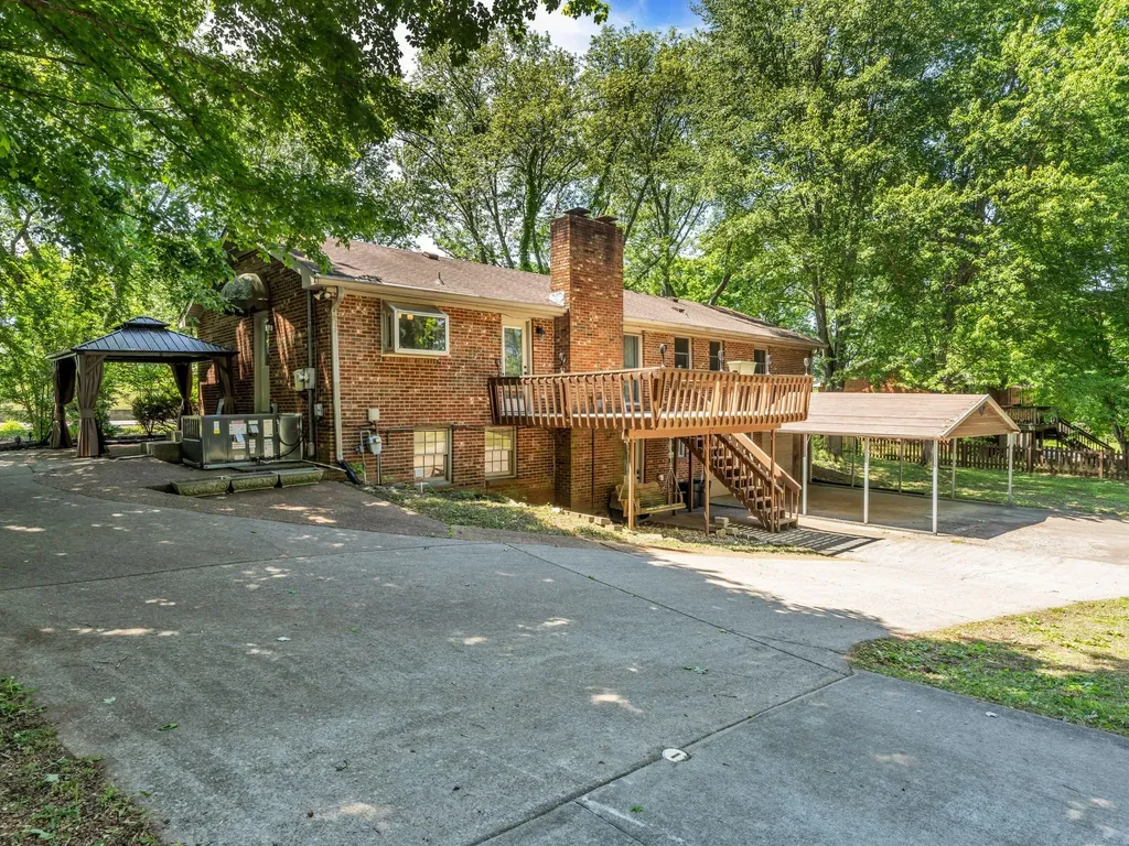 3043 Trough Springs Road Clarksville TN 37043