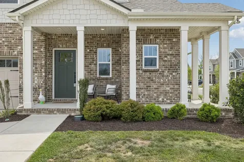 702 Omaha Drive Gallatin TN 37066