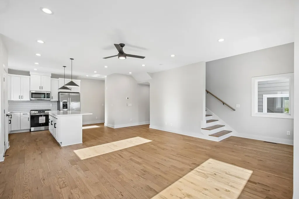 6122 Robertson Avenue Nashville TN 37209