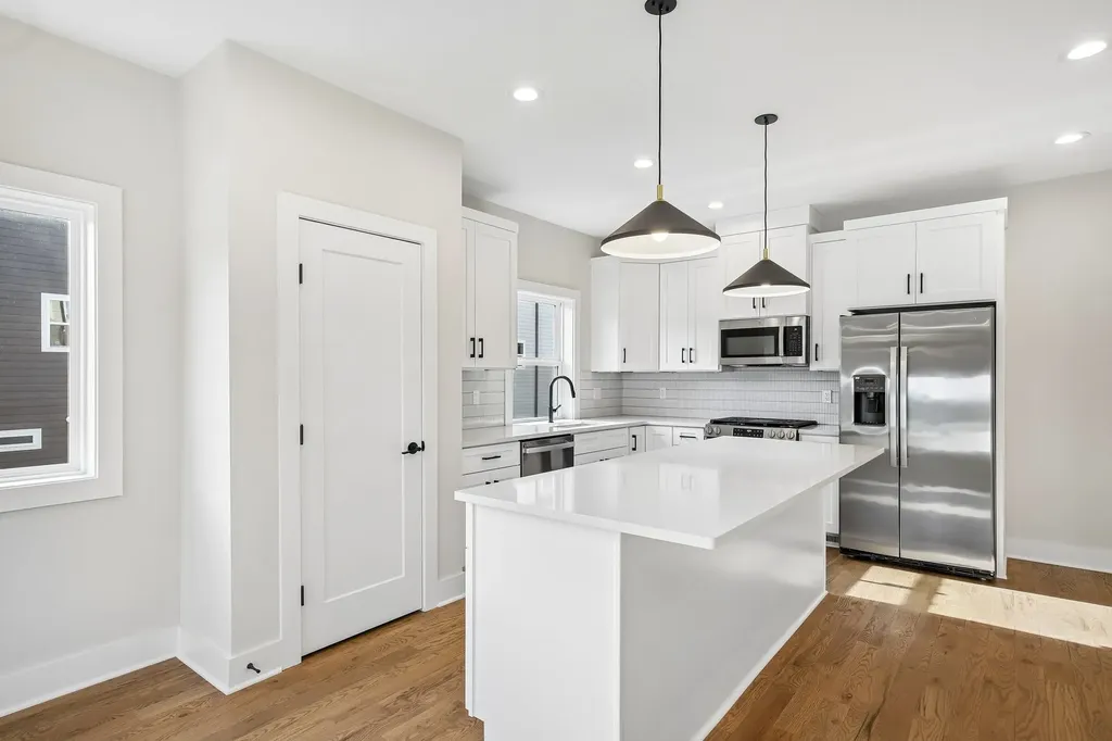 6122 Robertson Avenue Nashville TN 37209