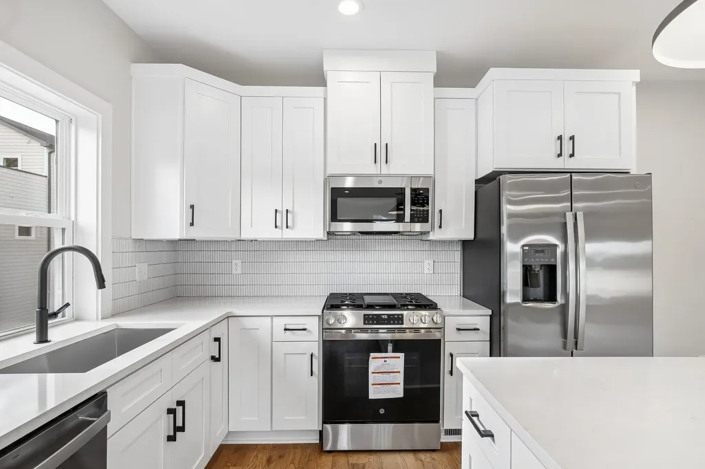6122 Robertson Avenue Nashville TN 37209
