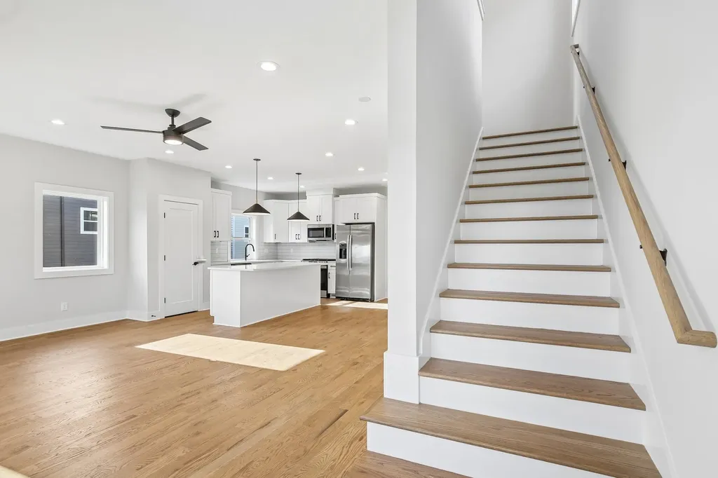 6122 Robertson Avenue Nashville TN 37209