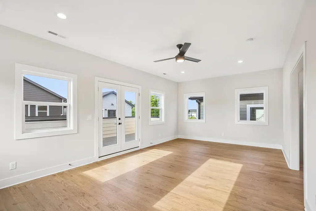 6122 Robertson Avenue Nashville TN 37209