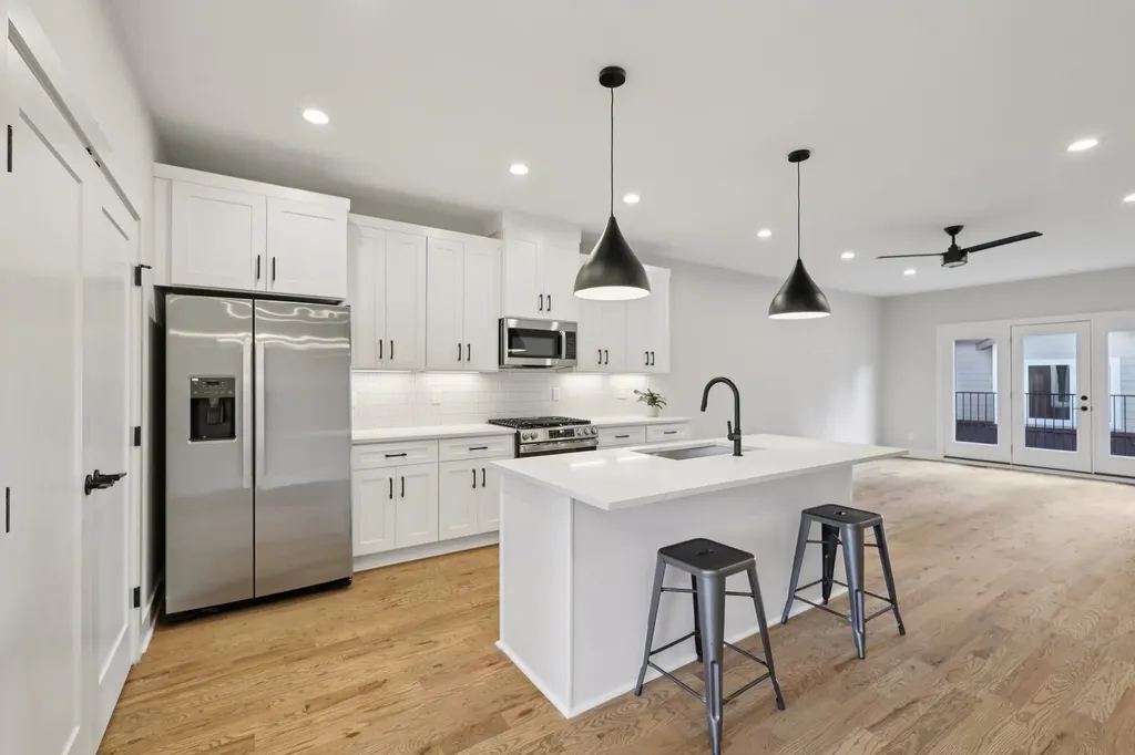 6124 Robertson Avenue Nashville TN 37209