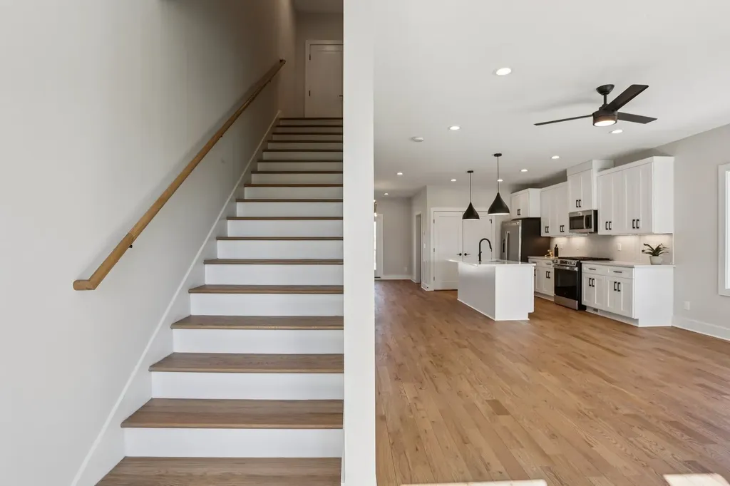 6124 Robertson Avenue Nashville TN 37209