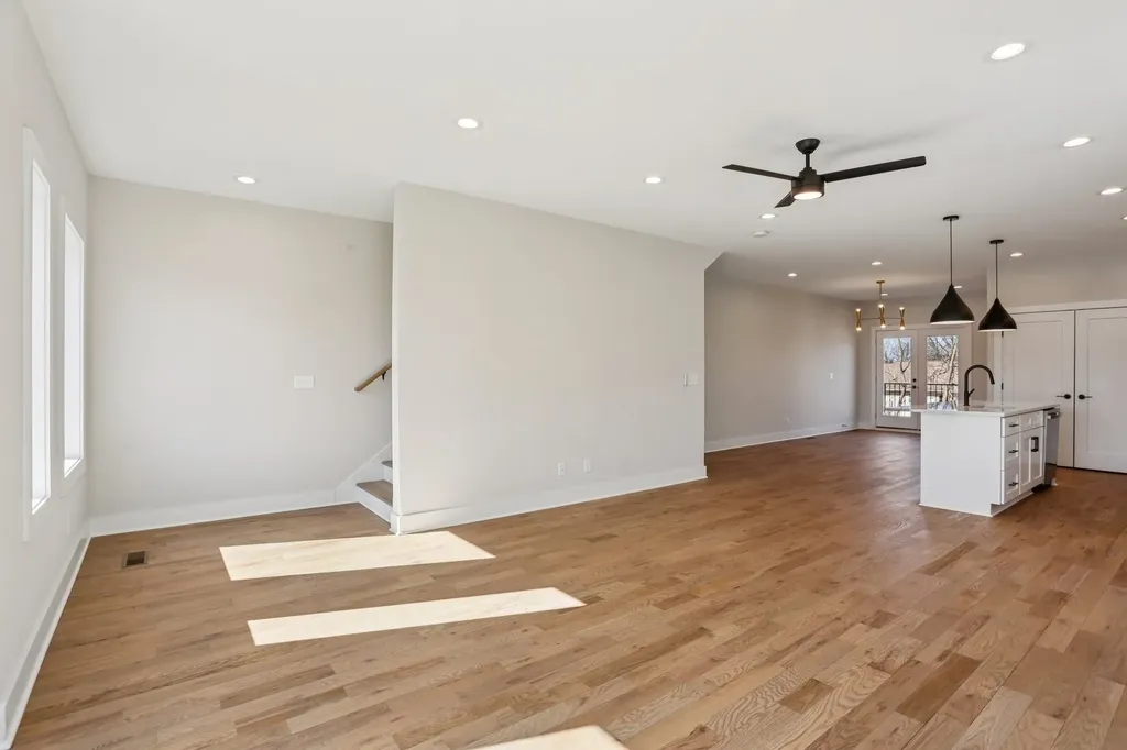 6124 Robertson Avenue Nashville TN 37209