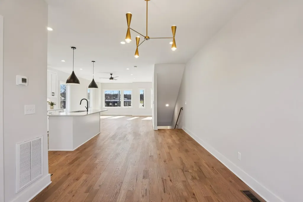 6124 Robertson Avenue Nashville TN 37209