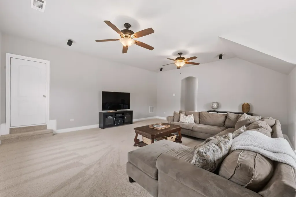 2336 Coppergate Way Thompsons Station TN 37179