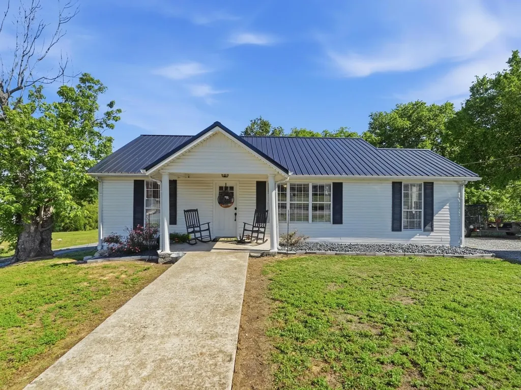 100 Locust Street Alexandria TN 37012