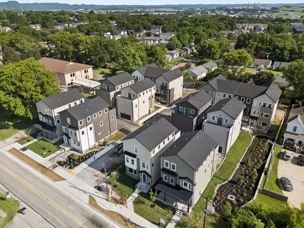 6126 Robertson Avenue Nashville TN 37209
