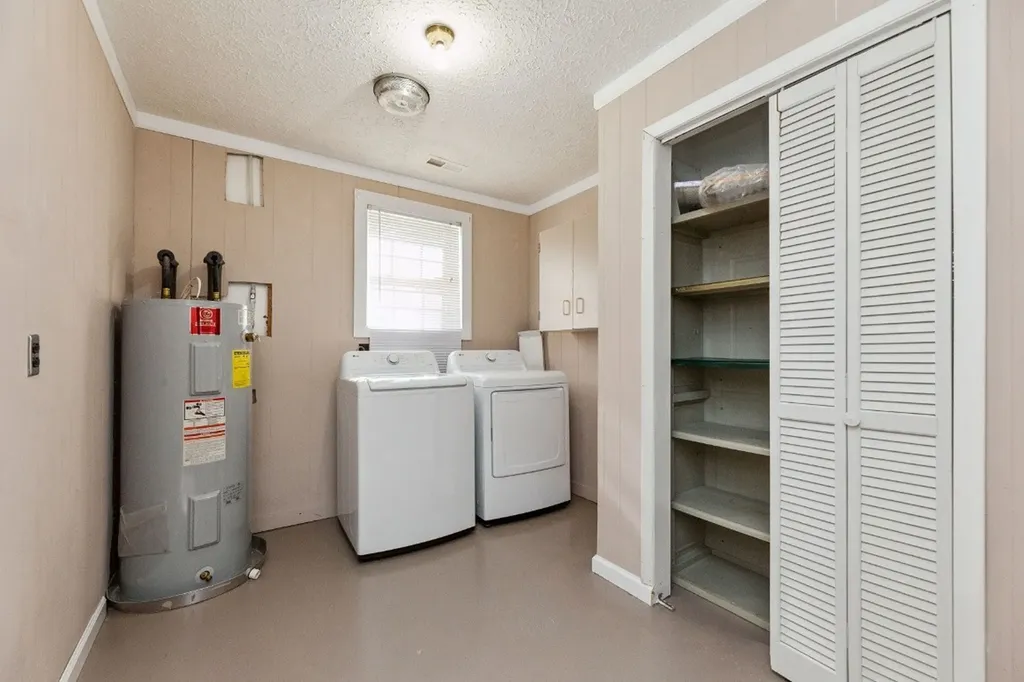 10112 Old Highway 46 Bon Aqua TN 37025