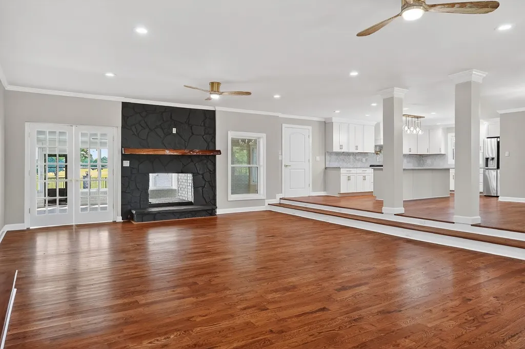 28 Lakeland Drive Mcminnville TN 37110