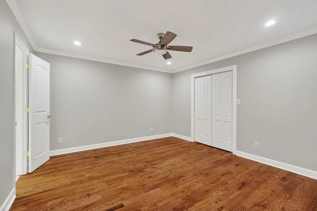 28 Lakeland Drive Mcminnville TN 37110