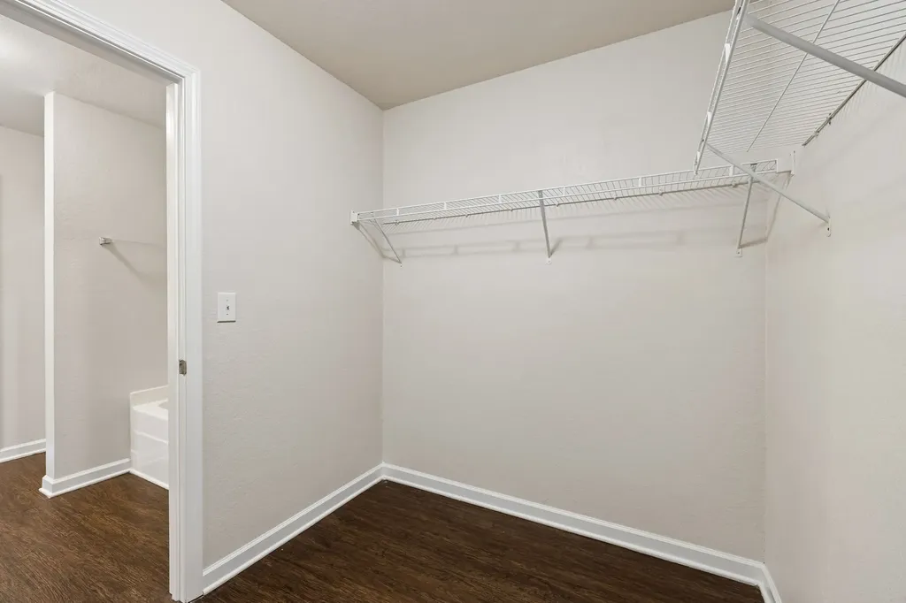 2702 Swarm Court Columbia TN 38401