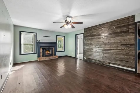 3361 Backridge Road Woodlawn TN 37191