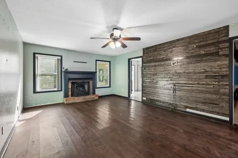 3361 Backridge Road Woodlawn TN 37191