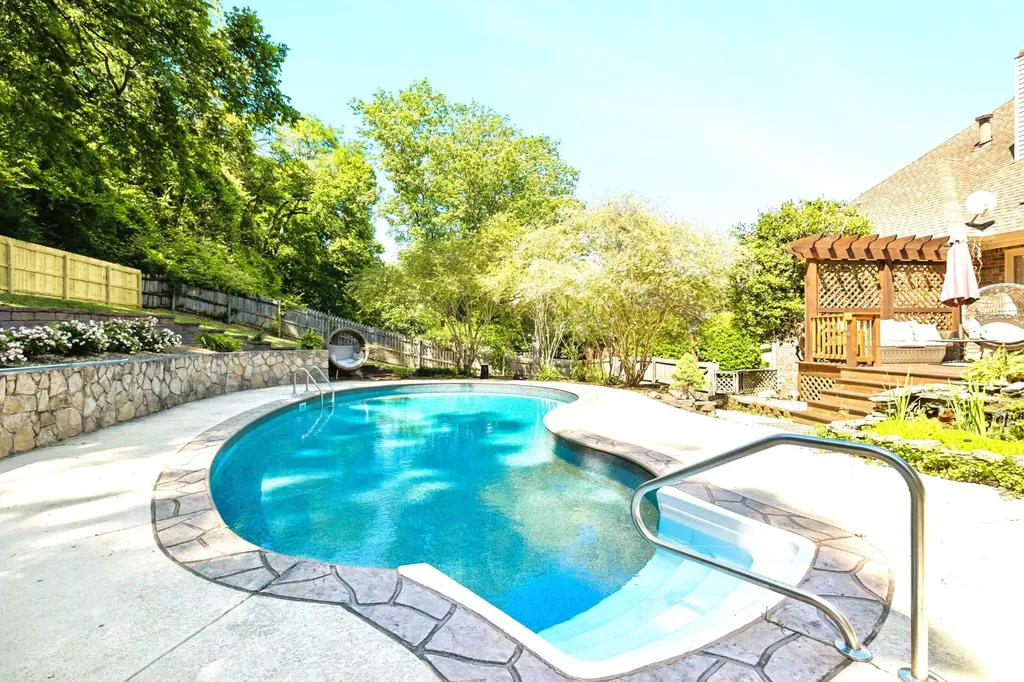 1807 Lake Meadow Trail Mount Juliet TN 37122