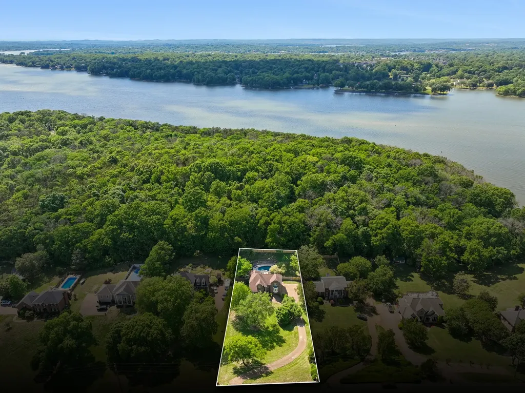 1807 Lake Meadow Trail Mount Juliet TN 37122