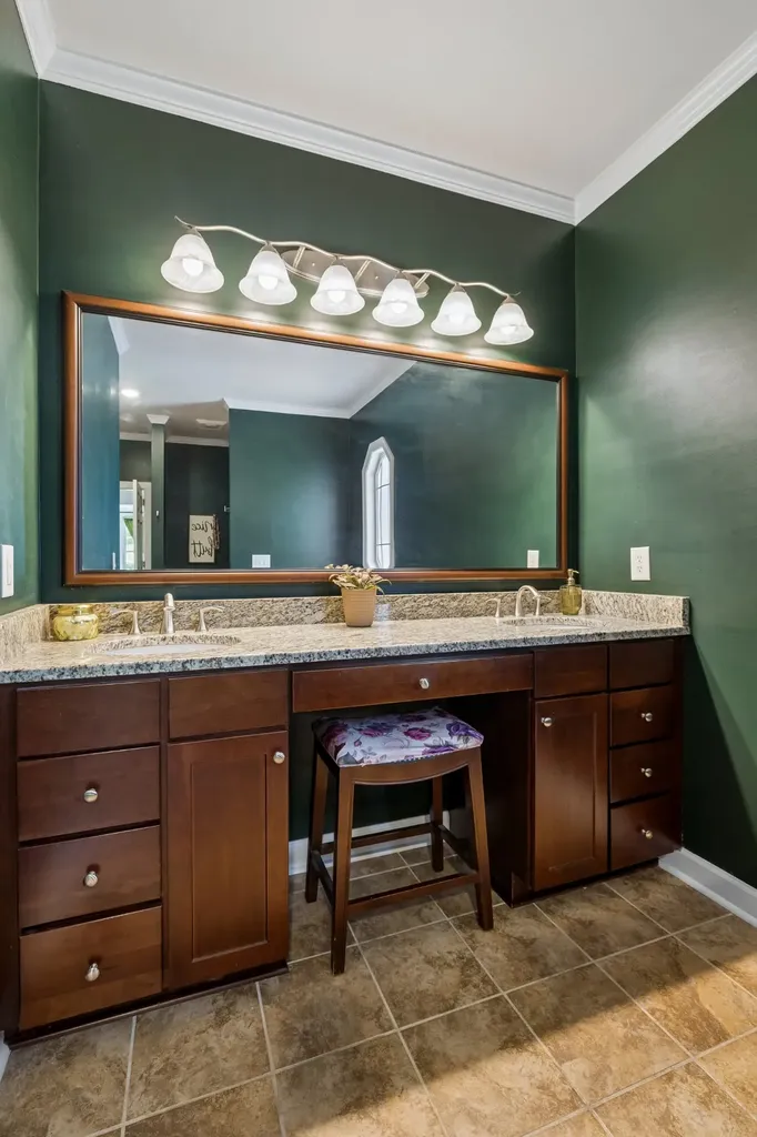 1807 Lake Meadow Trail Mount Juliet TN 37122