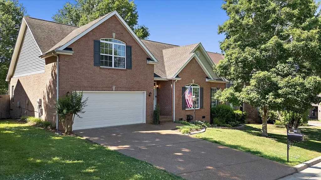 704 Sherbrooke Court Nashville TN 37211