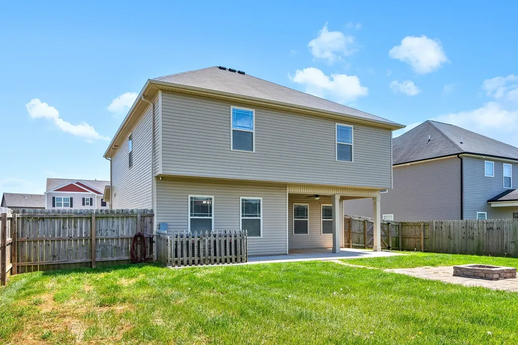 1236 Winterset Drive Clarksville TN 37040