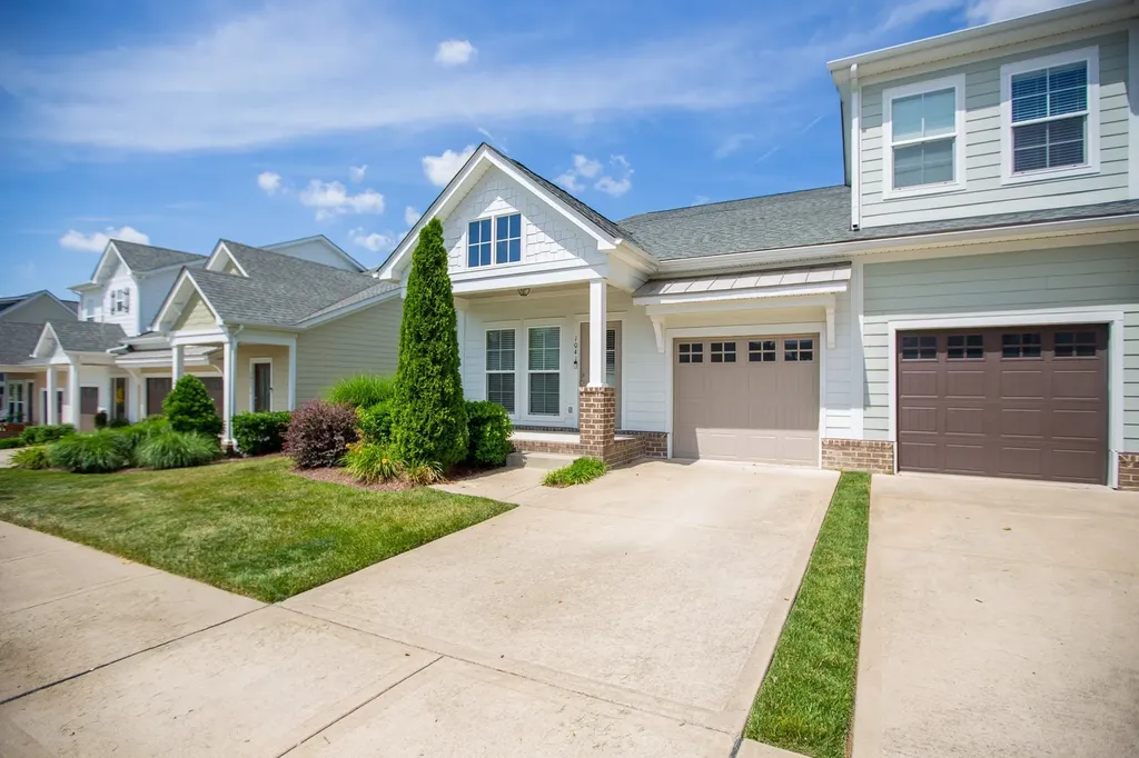 1041 Honey Bush Circle Franklin TN 37064