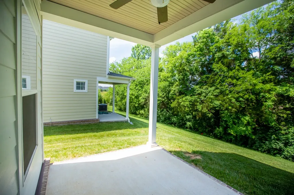 1041 Honey Bush Circle Franklin TN 37064