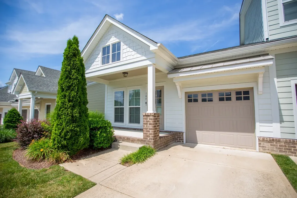1041 Honey Bush Circle Franklin TN 37064