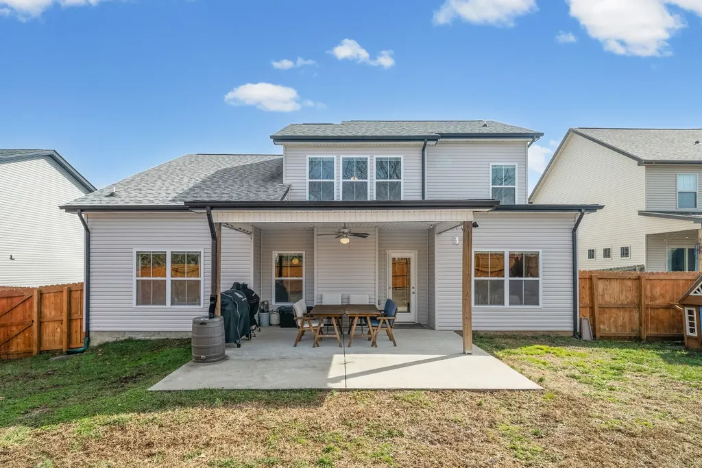 1183 Ewing Way Clarksville TN 37043